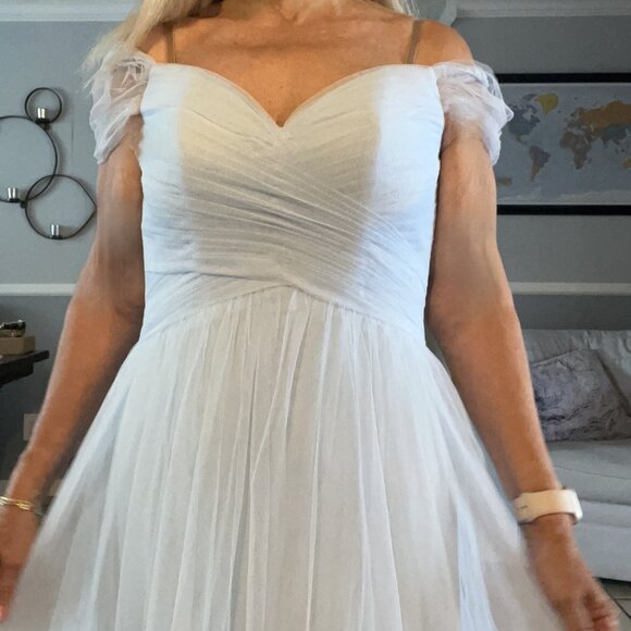 Prom Princess Ballgown in shimmery blue - Picture 6 of 11